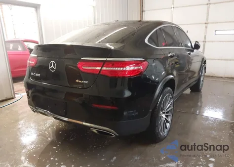 2019 Mercedes-Benz Glc 300 Coupe 4Matic из США, поврежденный, VIN WDC0J4KB3KF569535